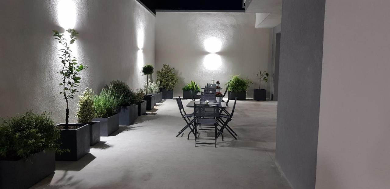 Casa Mimi Aparthotel Матера Экстерьер фото